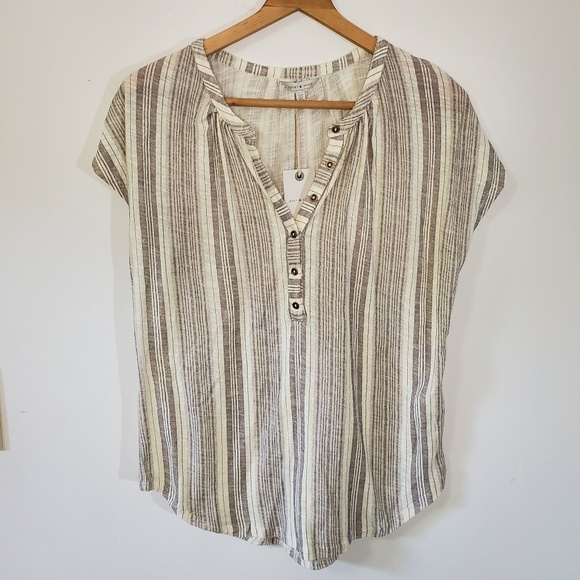 Lucky Brand Tops - Lucky Brand NWT Short Sleeve Top